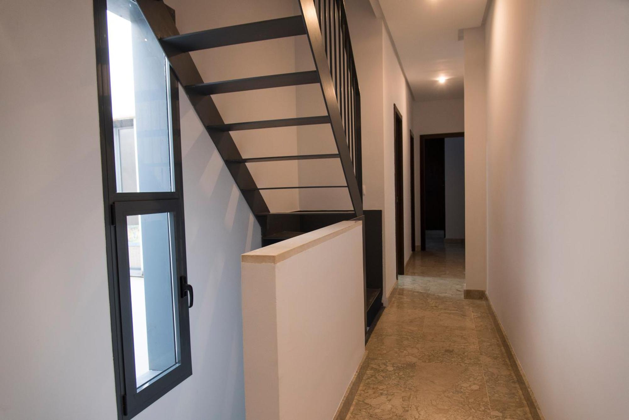 Free Parking Duplex Sevilla Bagian luar foto